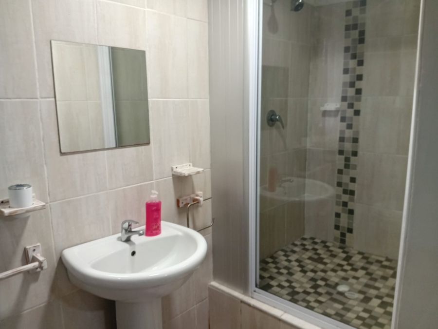To Let 1 Bedroom Property for Rent in Kaysers Beach Eastern Cape